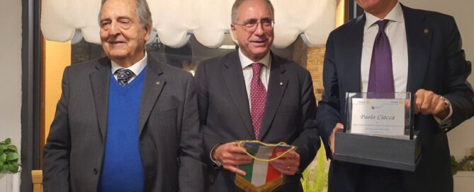 Intelligenza artificiale, dati, sicurezza: la persona al centro della rivoluzione tecnologica, relatore Paolo Ciocca 10 Foto 1