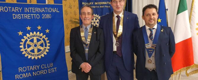 Il Rotary per la crescita della natalità: visita andrologica per 200.000 diciottenni, Prof. Antonio Aversa e Prof. Giovanni Spera 19.11.2024 4 Foto 12