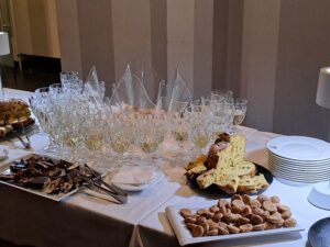Gli Auguri del Natale 2024 e per il nuovo anno 5 Foto 1 1