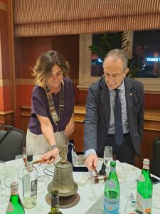 Passaggio della Campana tra Roberto Mostarda e Katia Nicoletti_17.6.2025 16 Foto 14