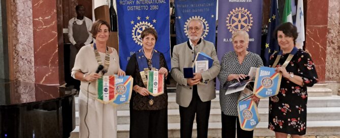“Da Francesco a Leone. Prospettive di una rivoluzione incompiuta”, Marco Politi e Marinella Perroni 18.09.2025 2 Foto 2 1