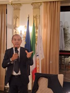 “Giovani per sempre. Una nuova filosofia di vita: la consapevolezza”, Prof. Cosimo Comito, 14.10.2025 6 Foto 6
